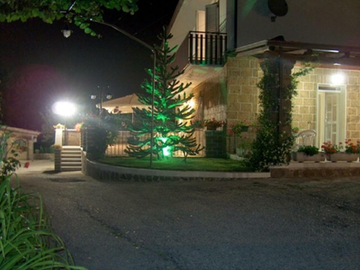 La Casa Sull'Aia,Av Bed & Breakfast Santo Stefano del Sole Exterior photo
